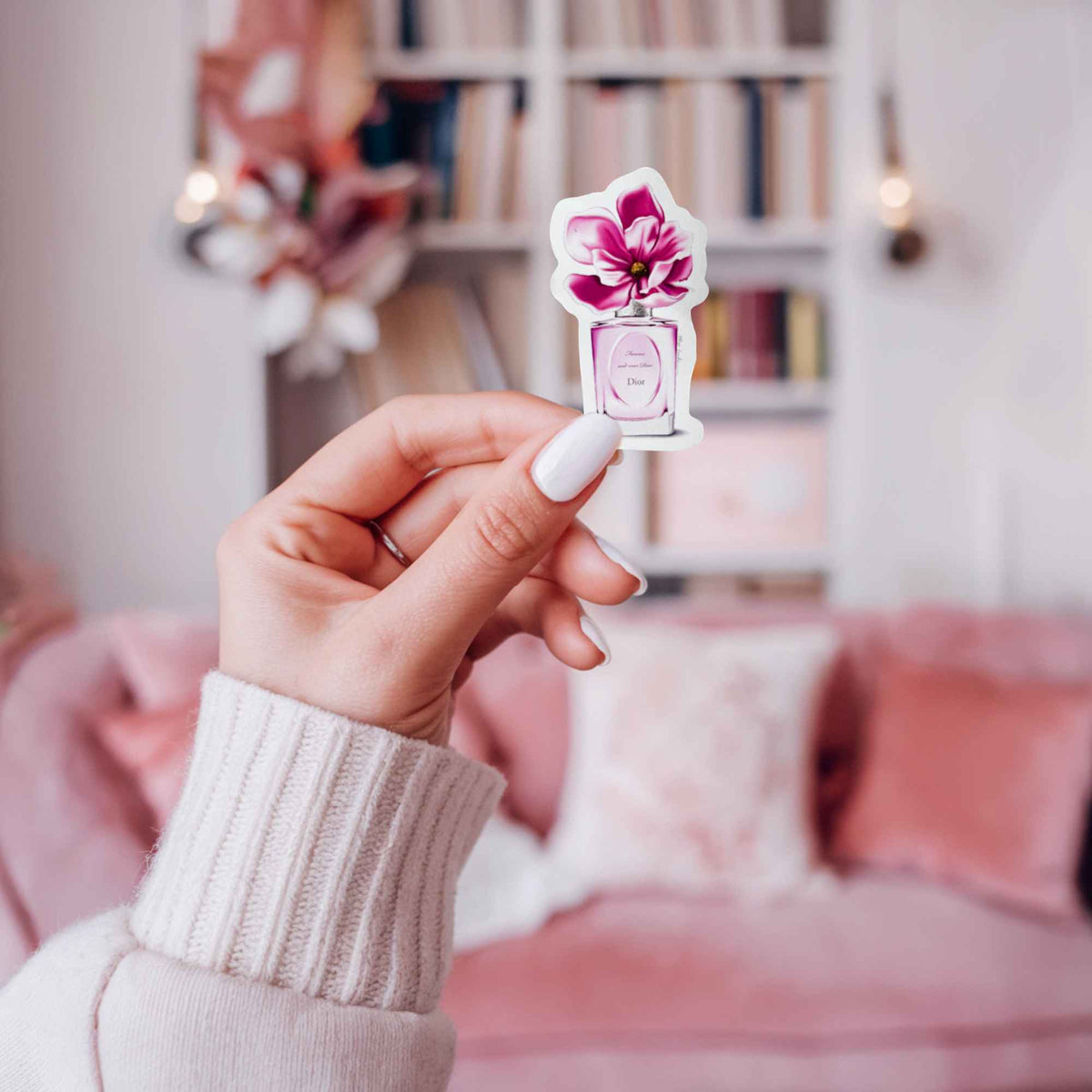 Magnolia & Perfume Die Cut Single Sticker